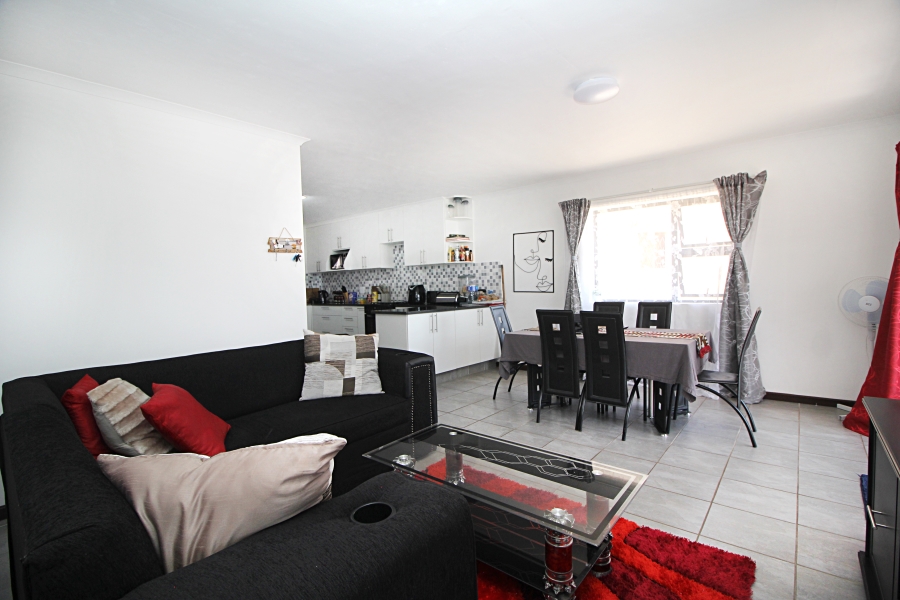 3 Bedroom Property for Sale in Heiderand Western Cape